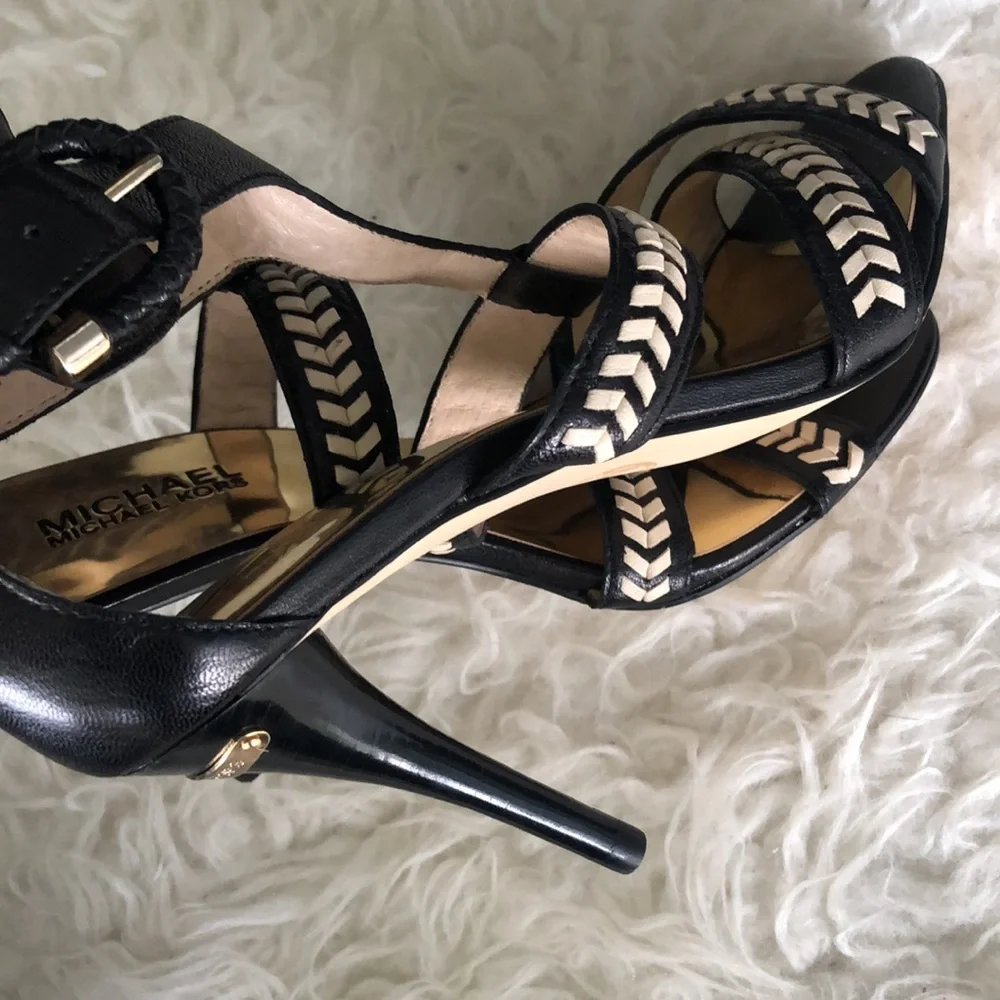 Michael Michael Kors Women’s Leather Strap Sandals - Picture 8 of 16